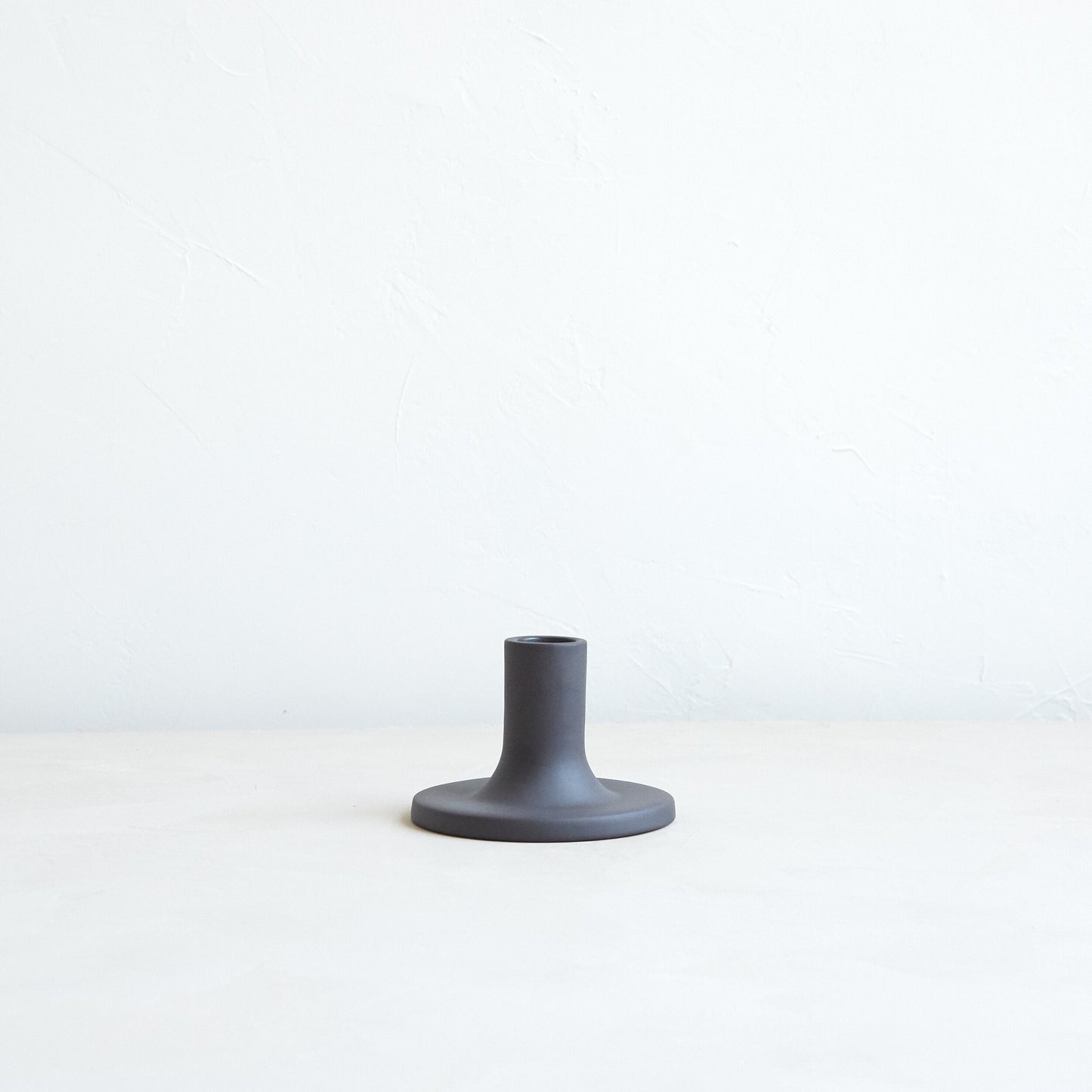 Ceramic Taper Holder, Smoke