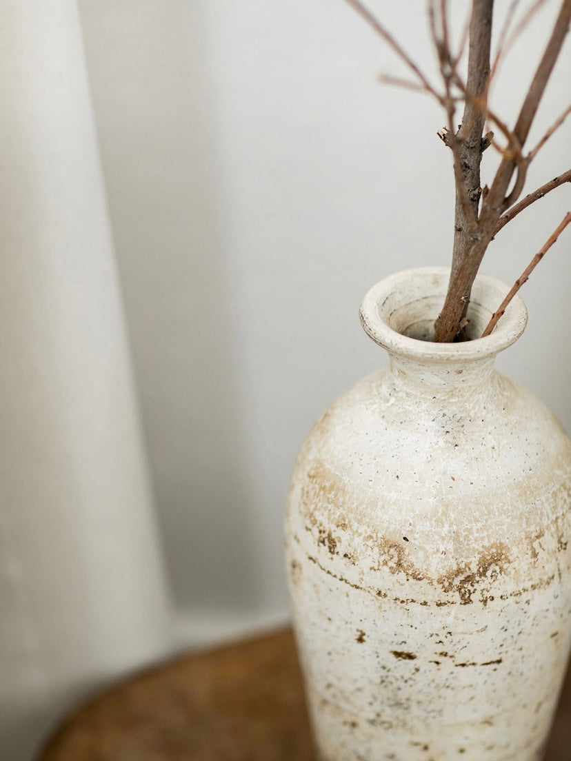 Rustic Urn Vase - Hazelnut